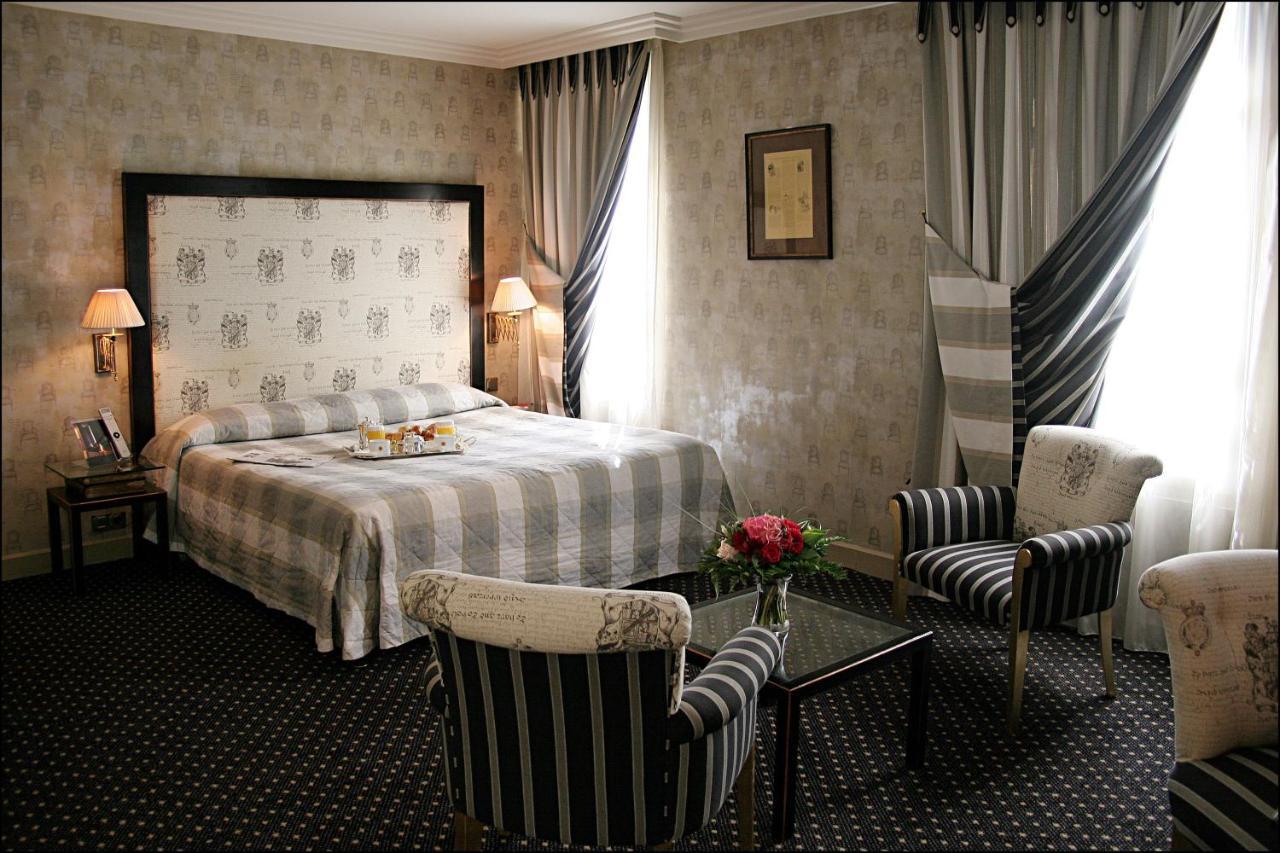 Villa Lutece Port Royal Parijs Kamer foto